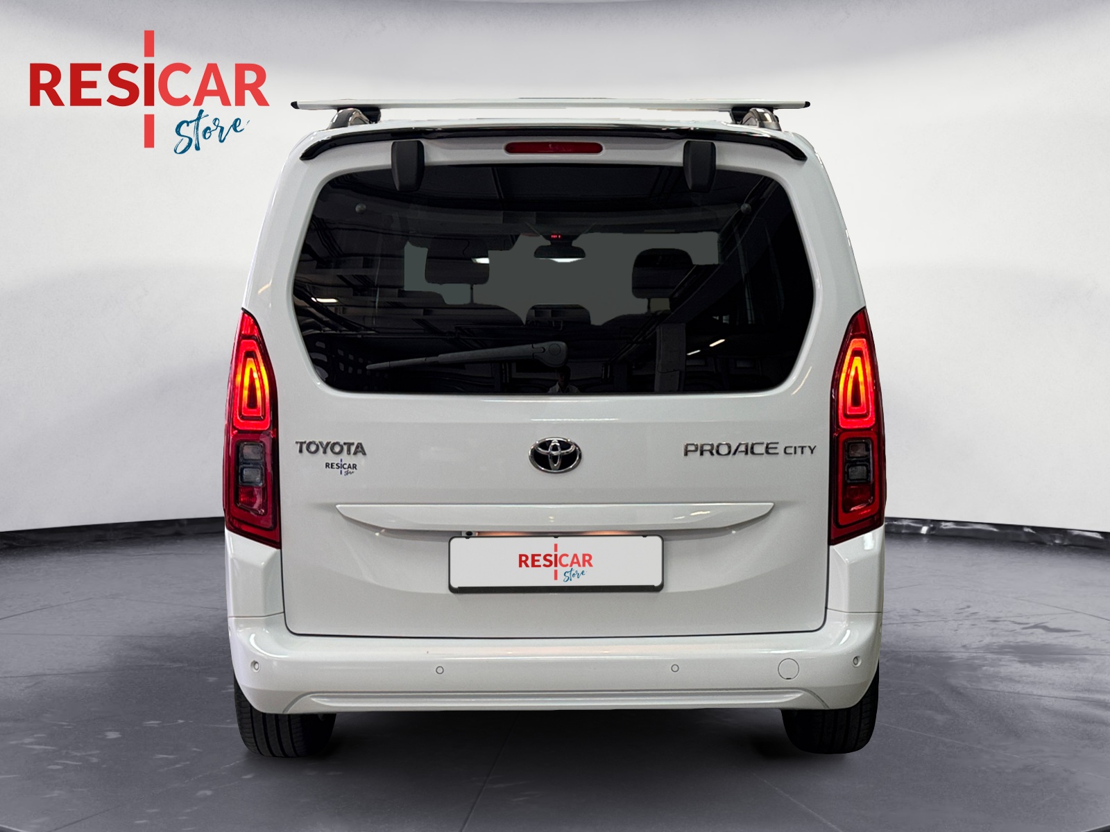 Proace City Verso 1.2P 110cv S&S L1 D Executive - immagine 13