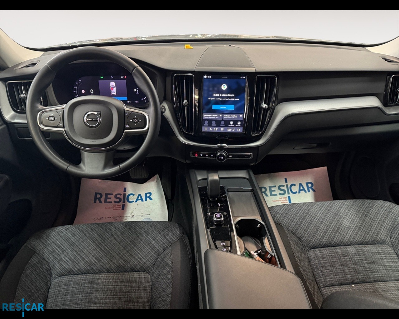 XC60 II 2022 - XC60 2.0 b4 Core auto - immagine 12