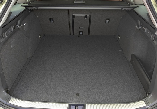 Superb Wagon Style 2,0 TDI 110 kW (150 CV) 7 marce - DSG - immagine 13