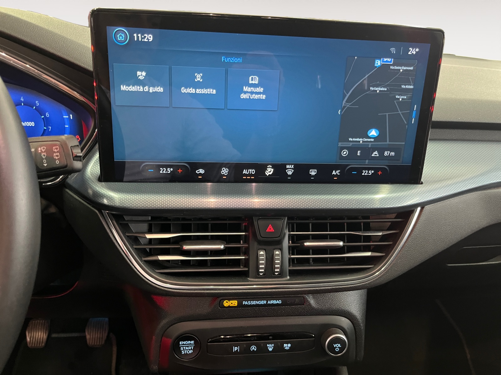 Focus Active 1.0t ecoboost h X 125cv - immagine 10