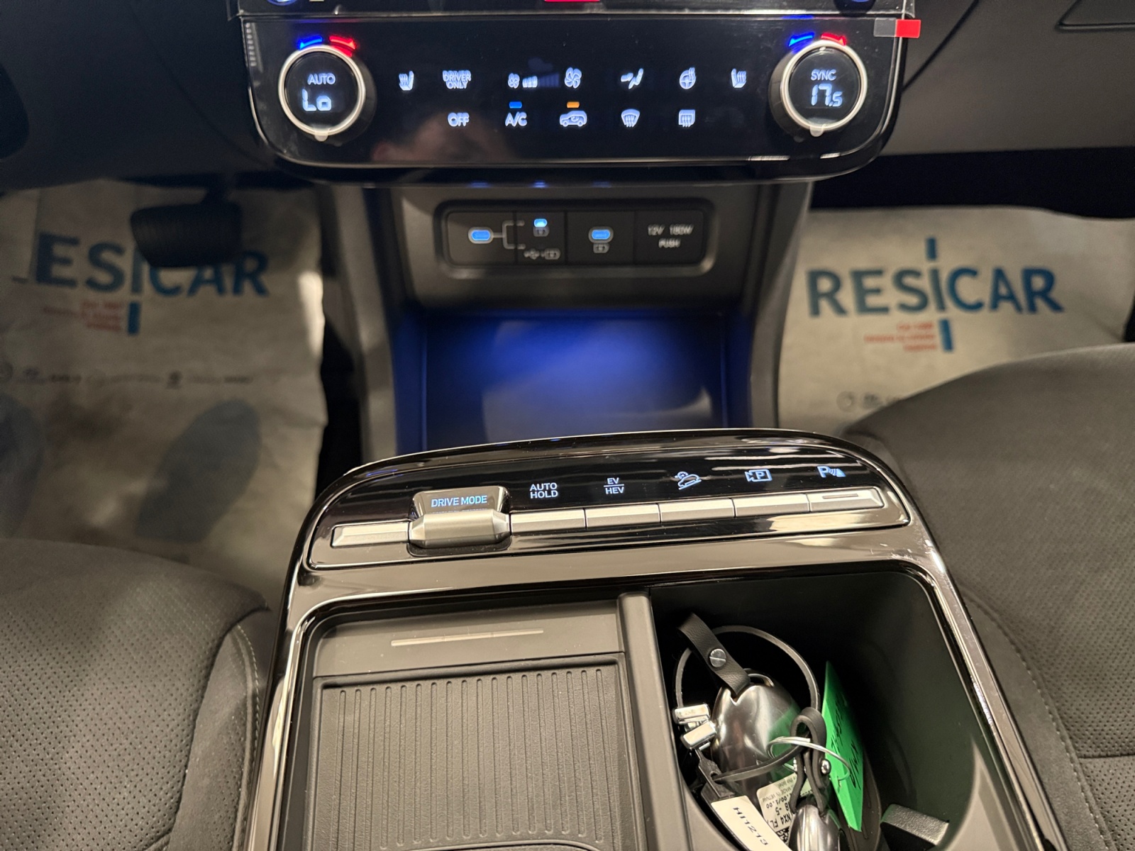 TUCSON PE 1.6PHEV AT 2WD EX + 20ANN+(C) - immagine 9