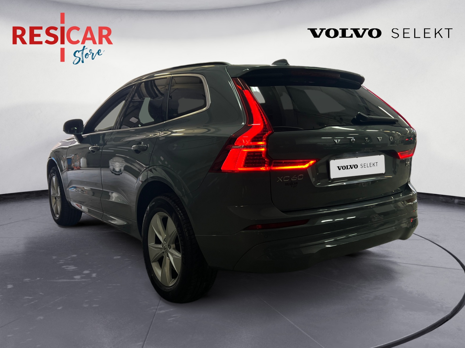 XC60 2.0 b4 Core auto - immagine 4