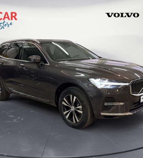 N.XC60 Essential T6 AWD AUT