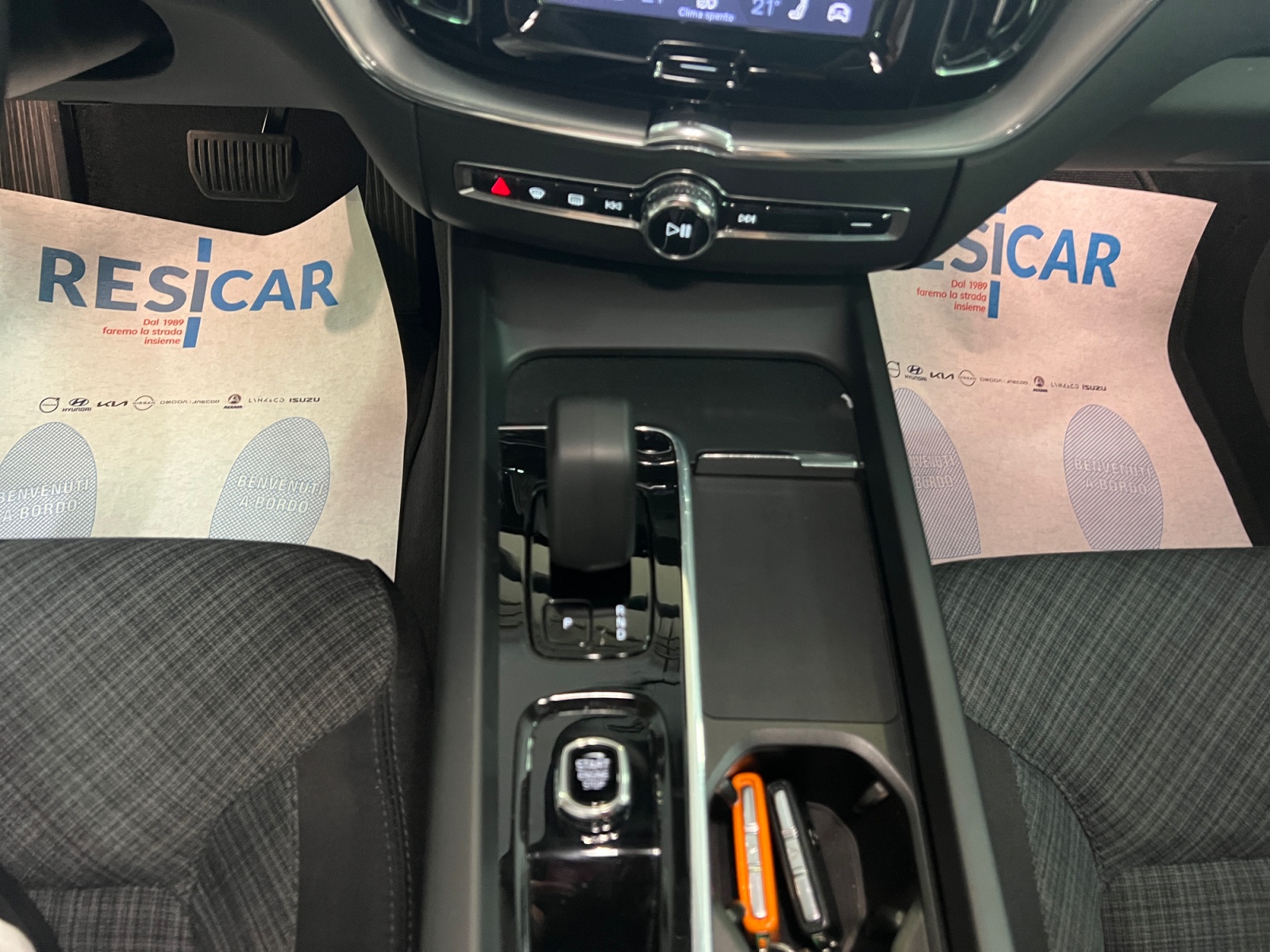 XC60 2.0 b4 Core auto - immagine 9