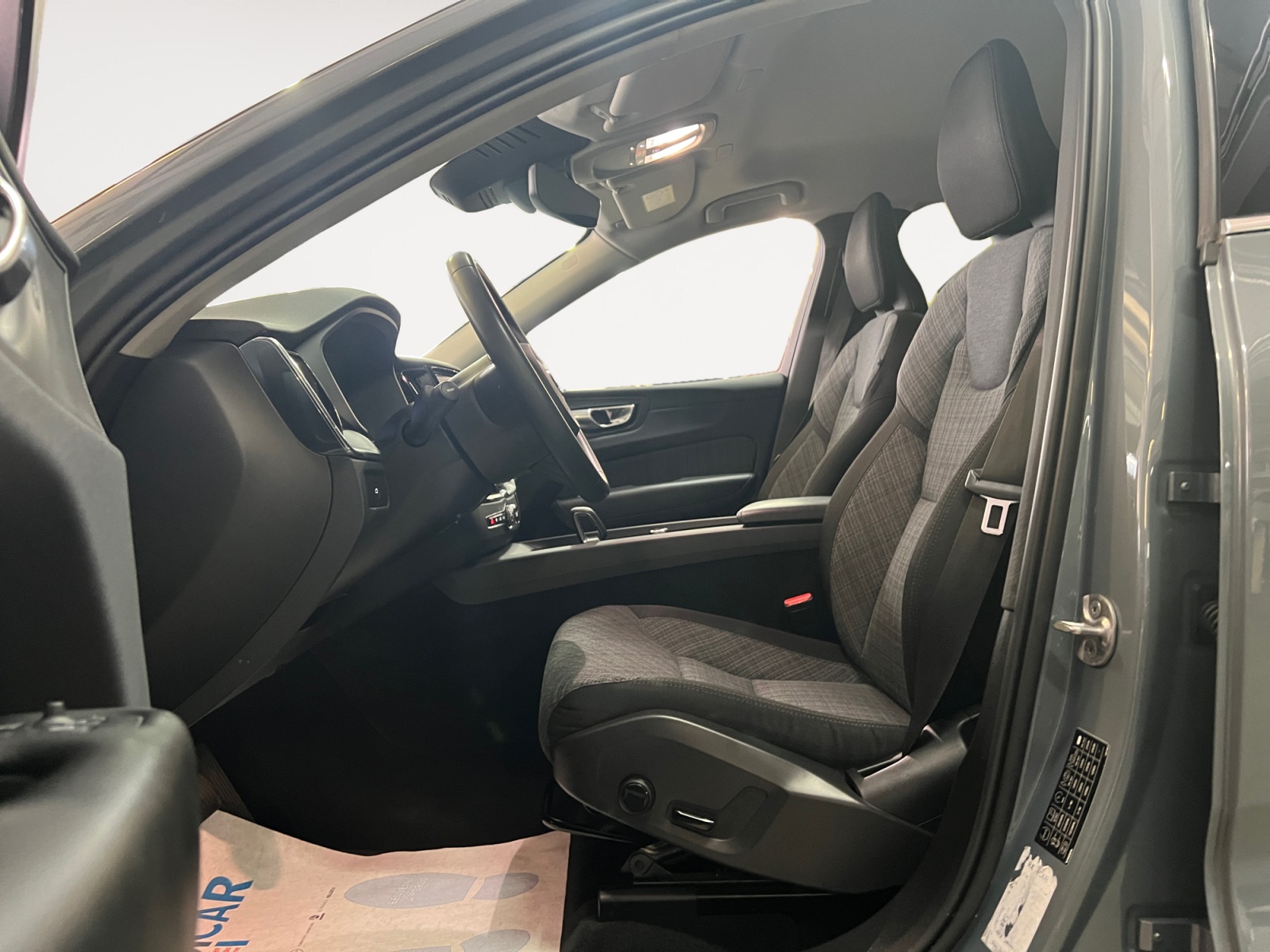 XC60 2.0 b4 Core auto - immagine 6