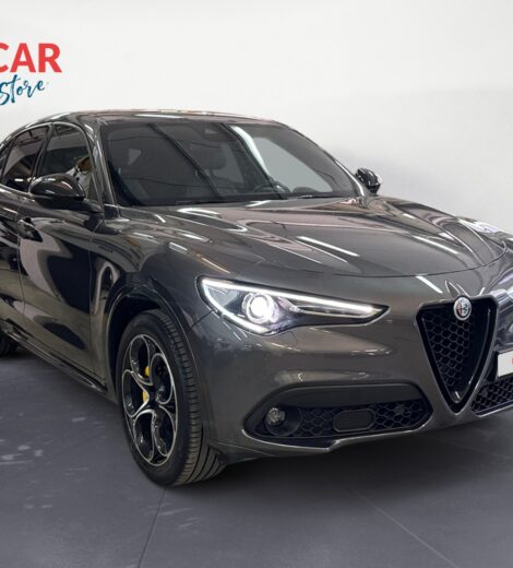 Stelvio 2.2 t Veloce Q4 210cv auto