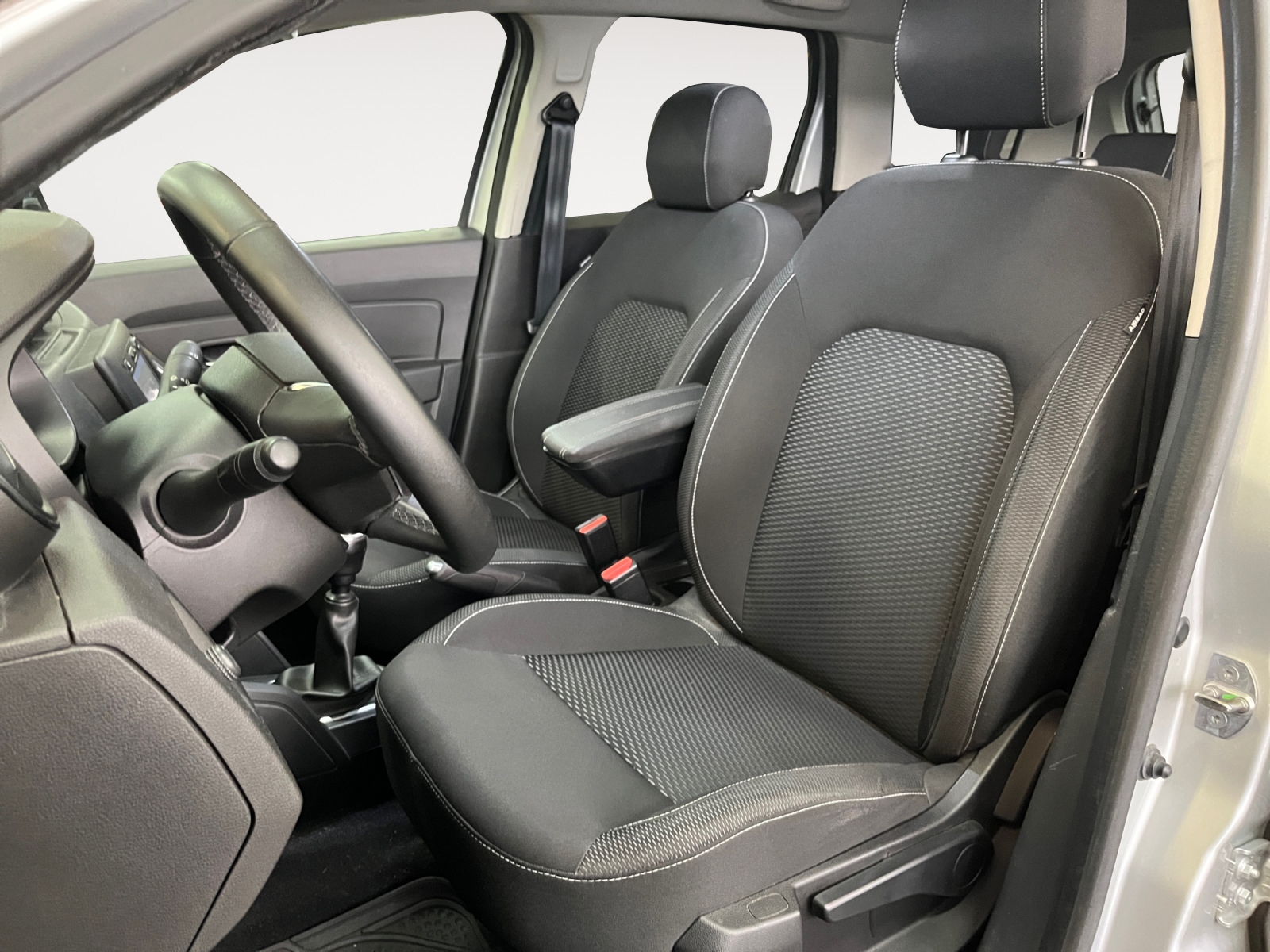Duster 1.5 dci Essential 4x2 s&s 110cv - immagine 7