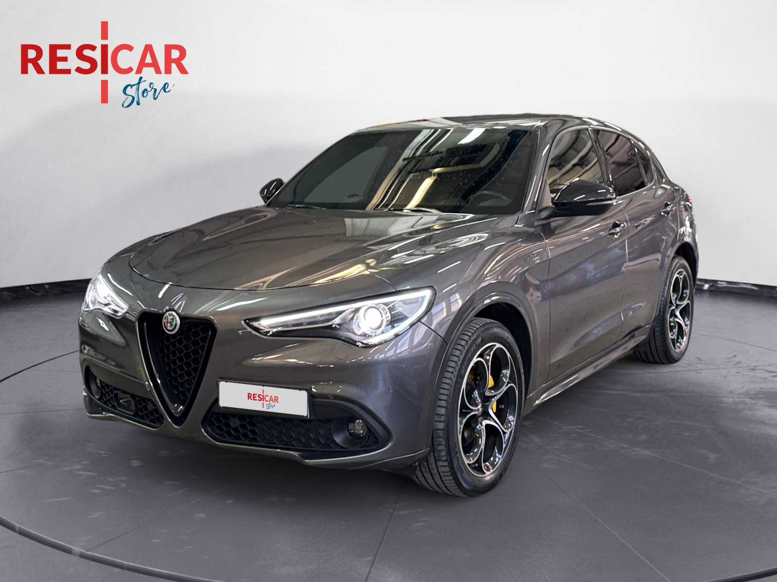 Stelvio 2.2 t Veloce Q4 210cv auto - immagine 3