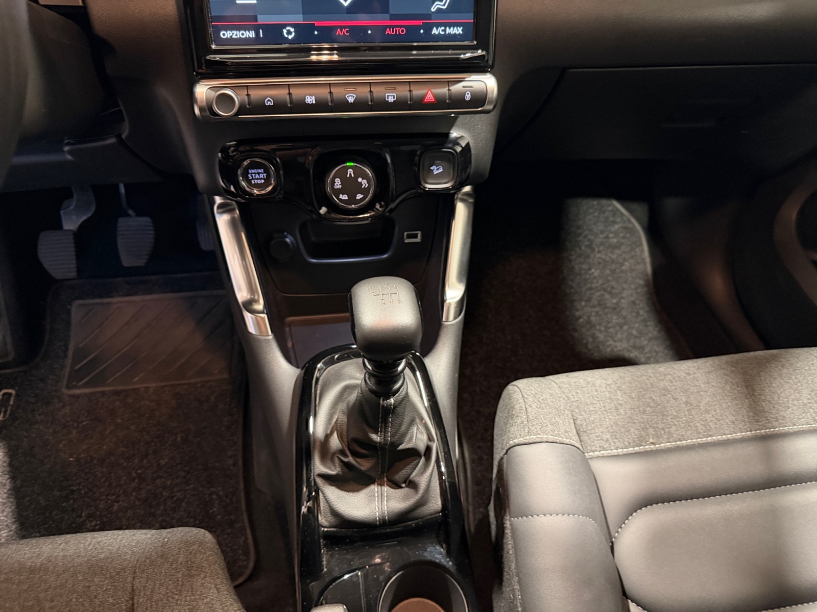 C3 Aircross 1.2 puretech Shine s&s 110cv - immagine 9
