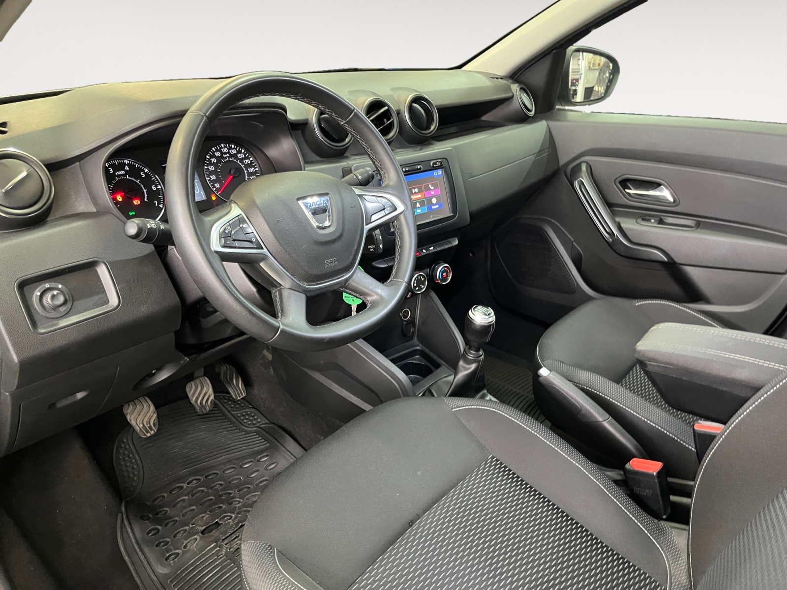 Duster 1.5 dci Essential 4x2 s&s 110cv - immagine 6
