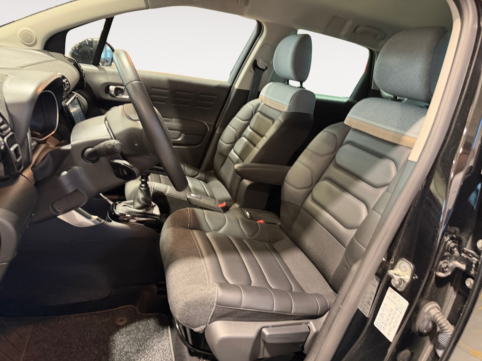 C3 Aircross 1.2 puretech Shine s&s 110cv - immagine 7