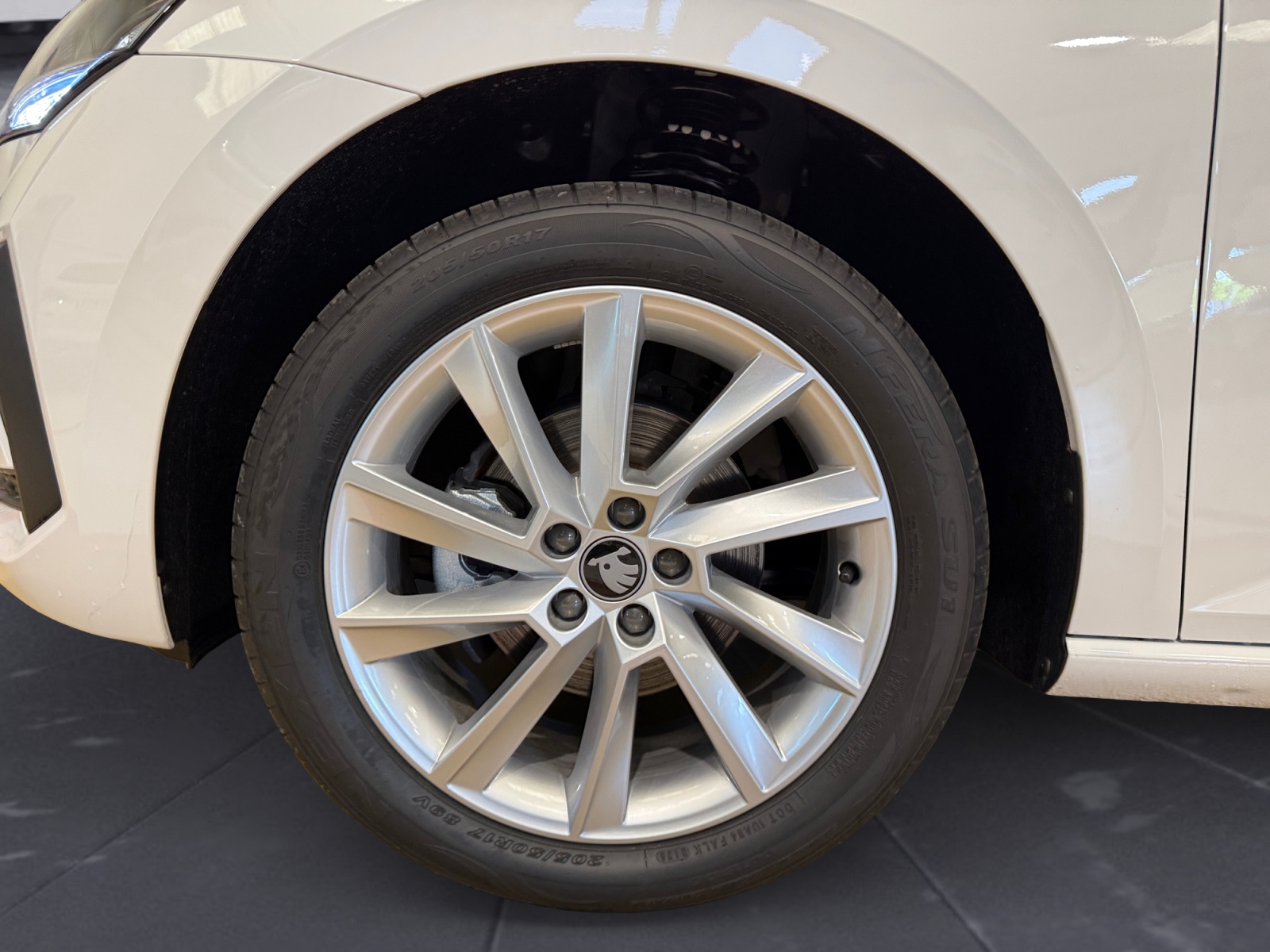 Scala Style 1,0 TSI 85 kW (115 CV) 6 marce - manuale - immagine 15