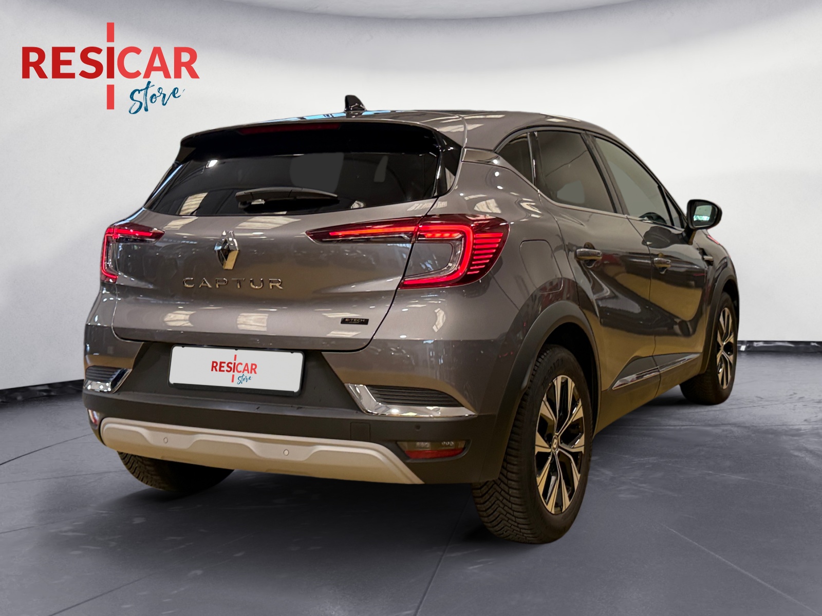 Captur 1.6 E-Tech full hybrid Equilibre 145cv auto - immagine 5