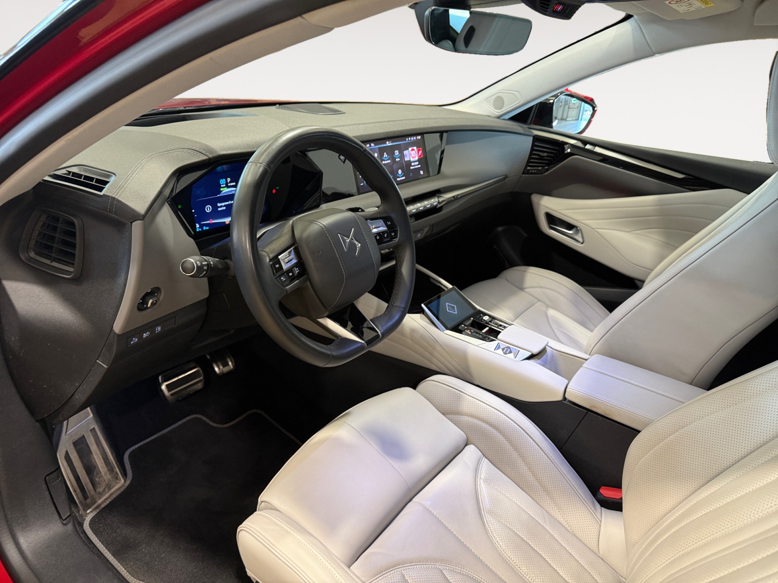 DS4 1.6 e-tense phev Esprit de Voyage 225cv auto - immagine 6