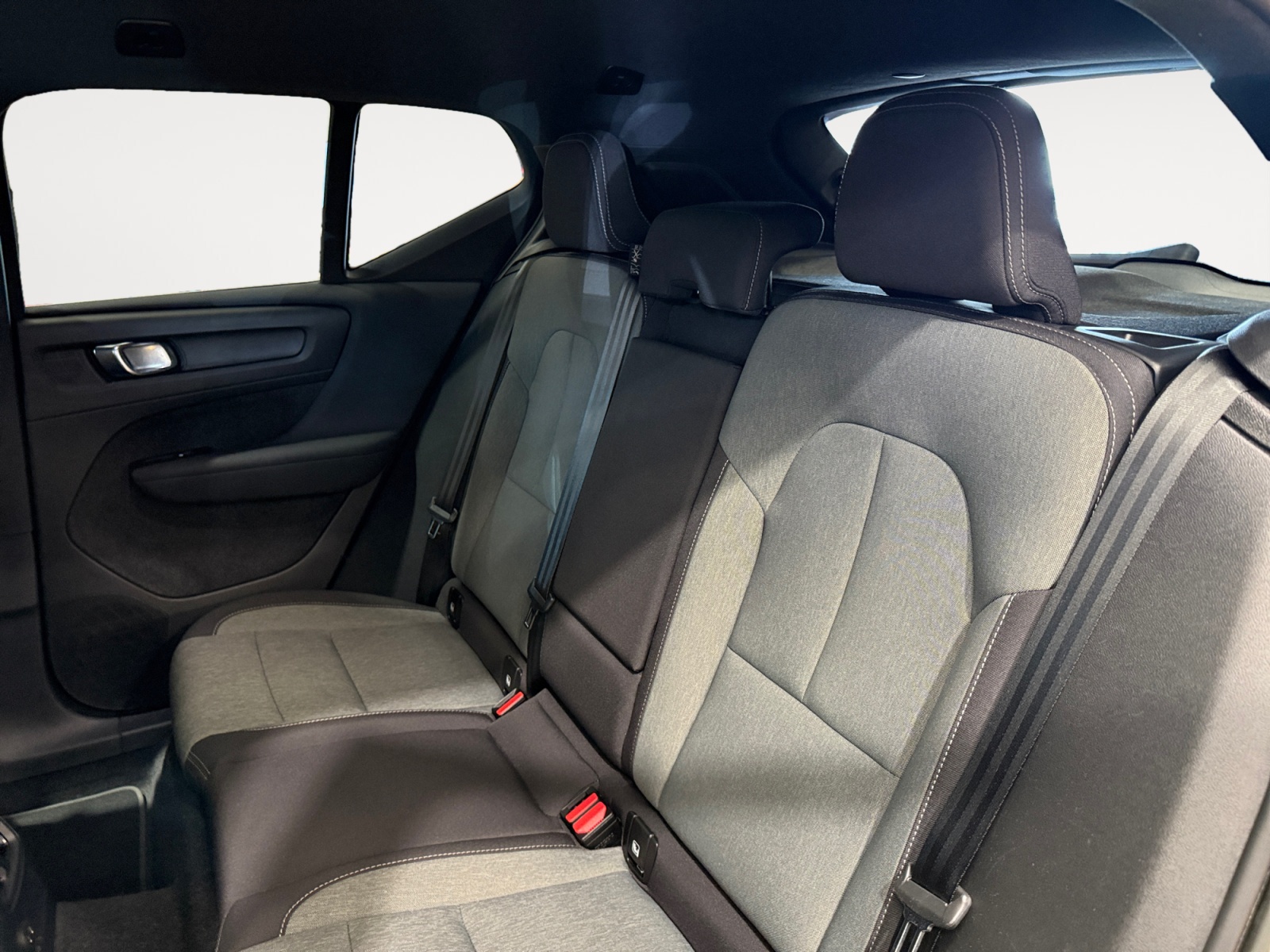XC40 1.5 t4 recharge phev Core auto - immagine 11
