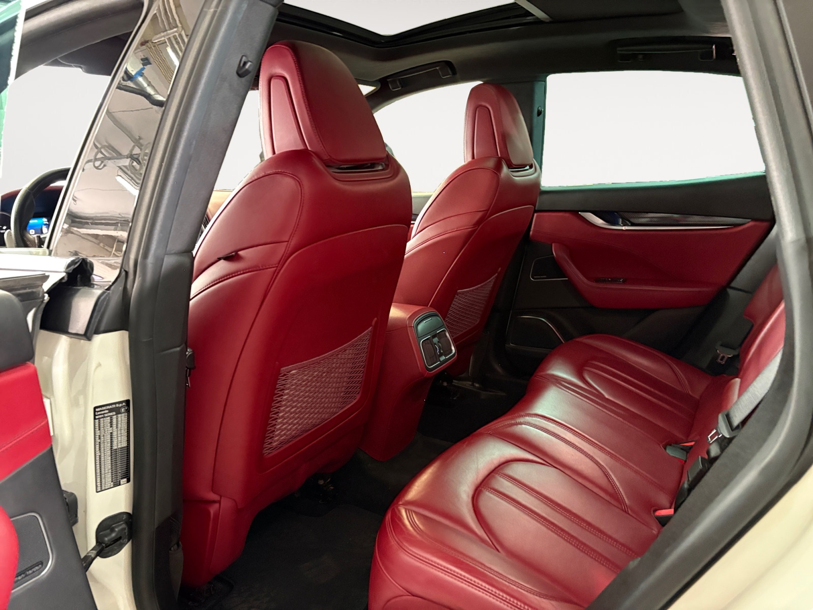 Levante 3.0 V6 250cv auto - immagine 11