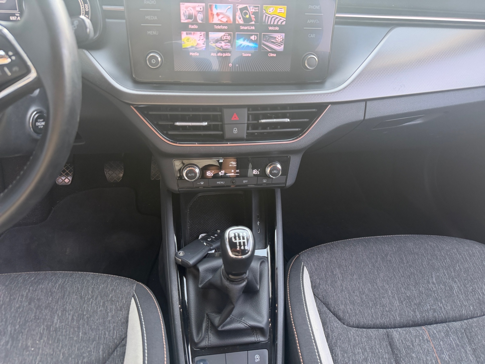 Kamiq 1.5 tsi Black Dots 150cv - immagine 9
