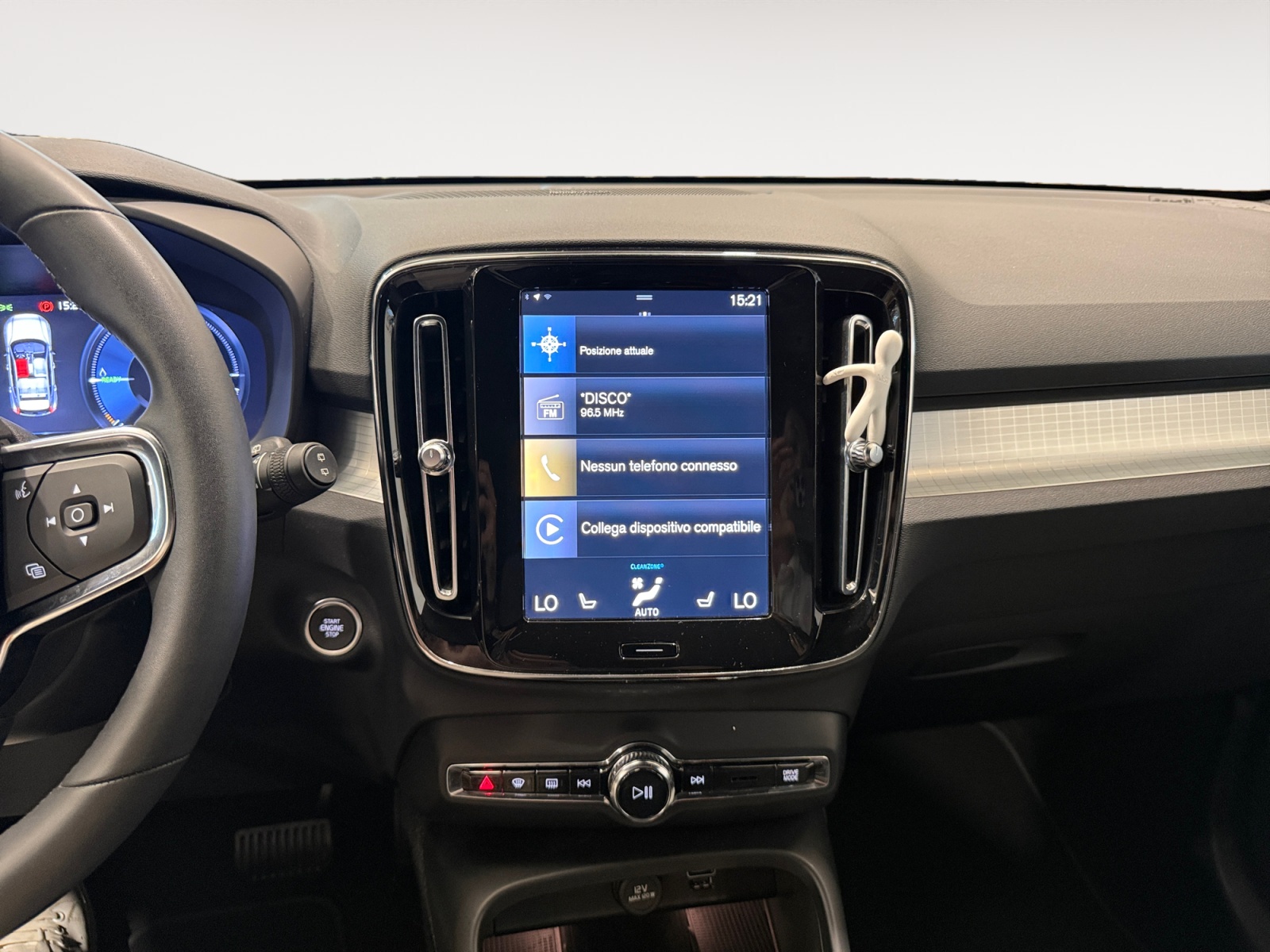XC40 1.5 t4 recharge phev Core auto - immagine 10